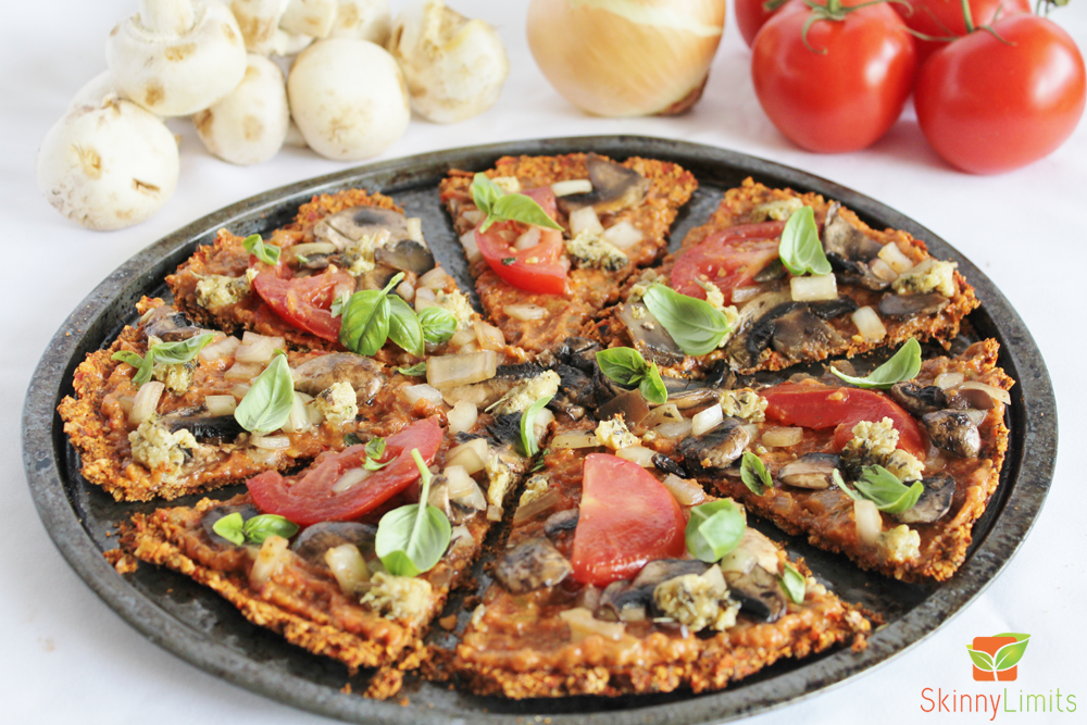 raw-vegan-pizza-recipe skinnylimitsdotcom