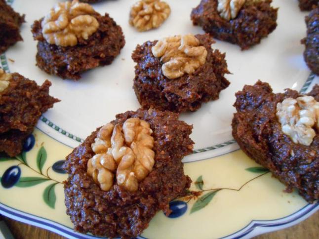 raw vegan chocolate nut truffles