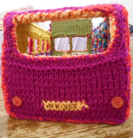 knitted model bus