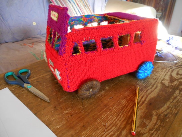 knitted model bus
