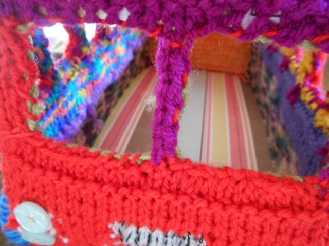 knitted model bus